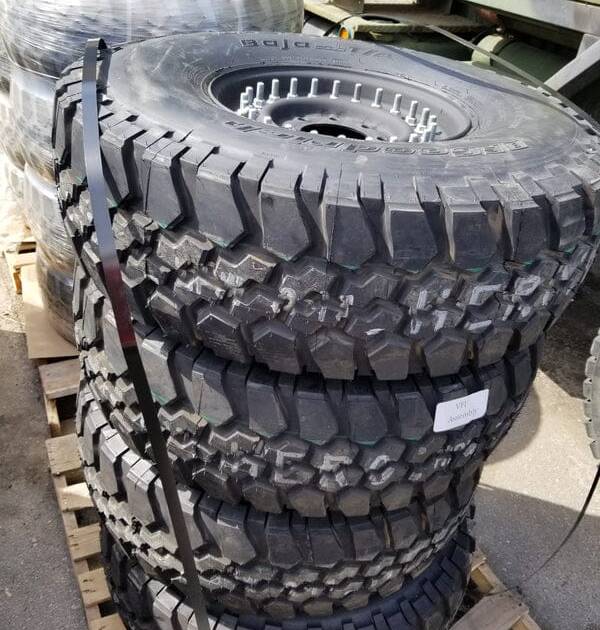 Set of 4 New HMMWV 24-Bolt Tire & Wheel Assembly – 37x12.50R16.5L – Humvee M998 / Hummer H1  Compatible with the HMMWV, including M998 models and the Hummer H1.