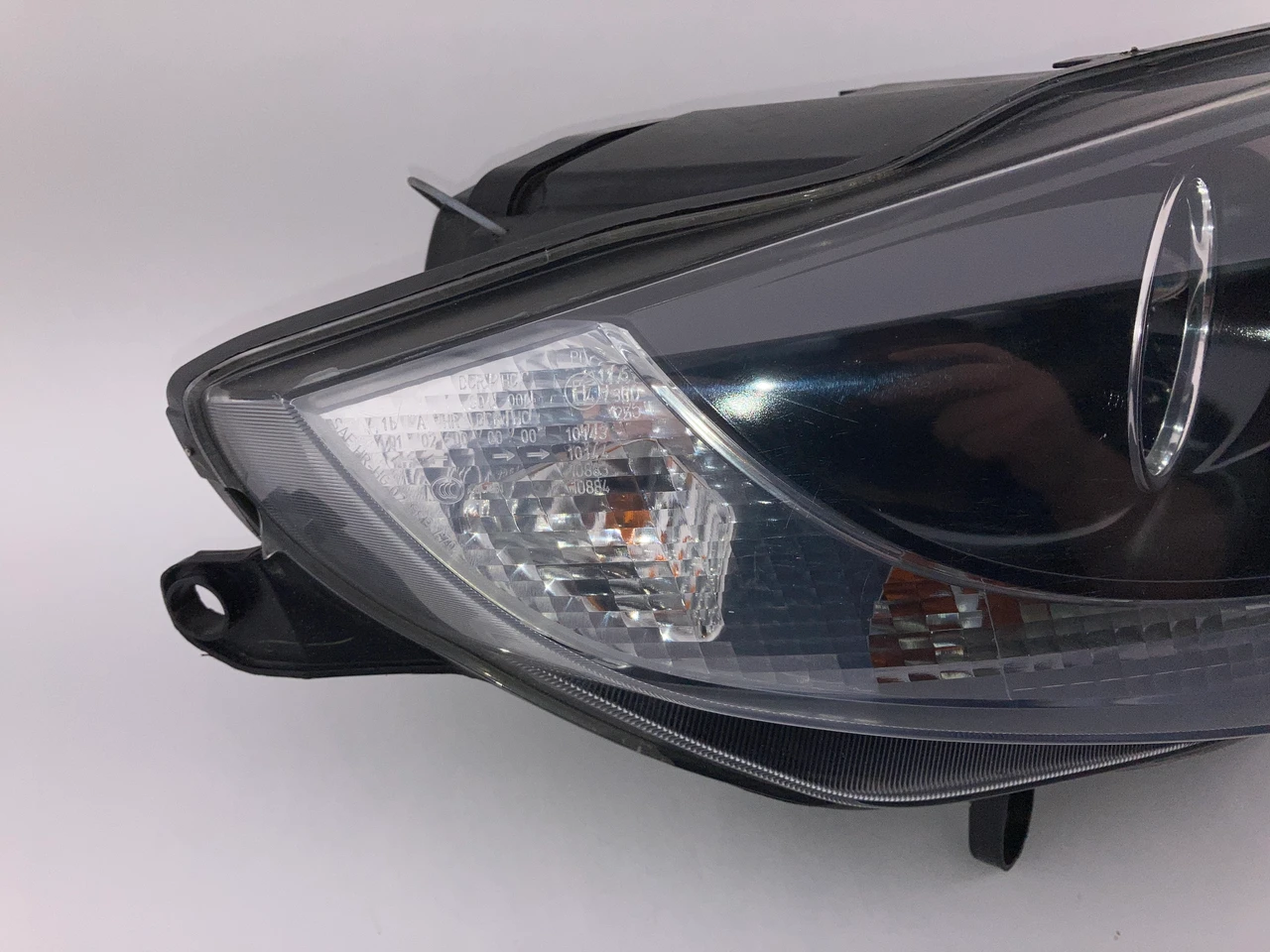 2006–2008 BMW Z4 3.0si Headlights – E85/E86 OEM-Style Headlamp Assembly - Image 4